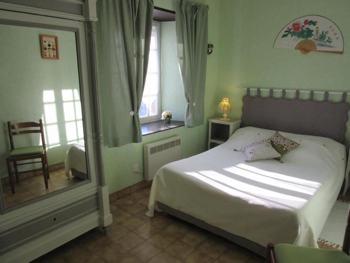 Le Haut Manoir Tourville-sur-Sienne Екстериор снимка