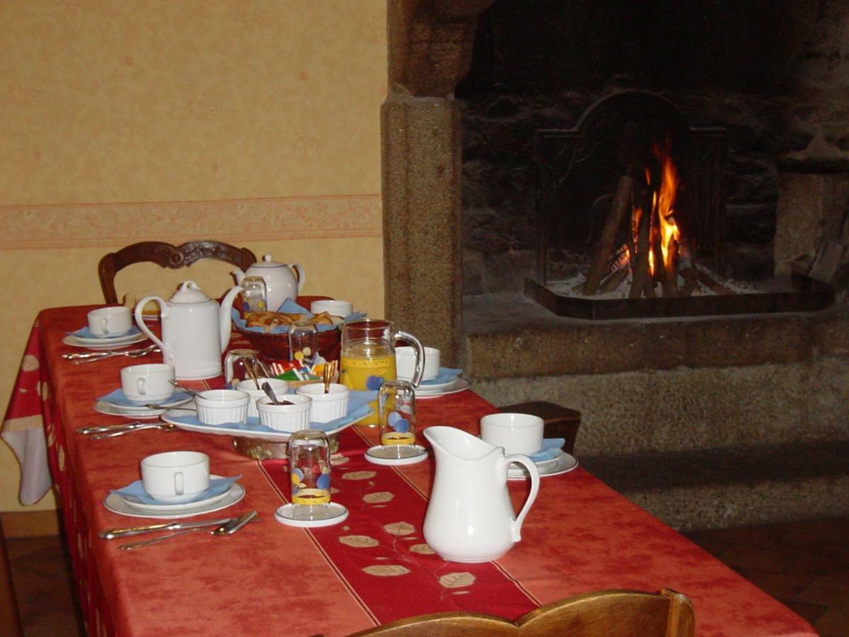 Le Haut Manoir Tourville-sur-Sienne Екстериор снимка
